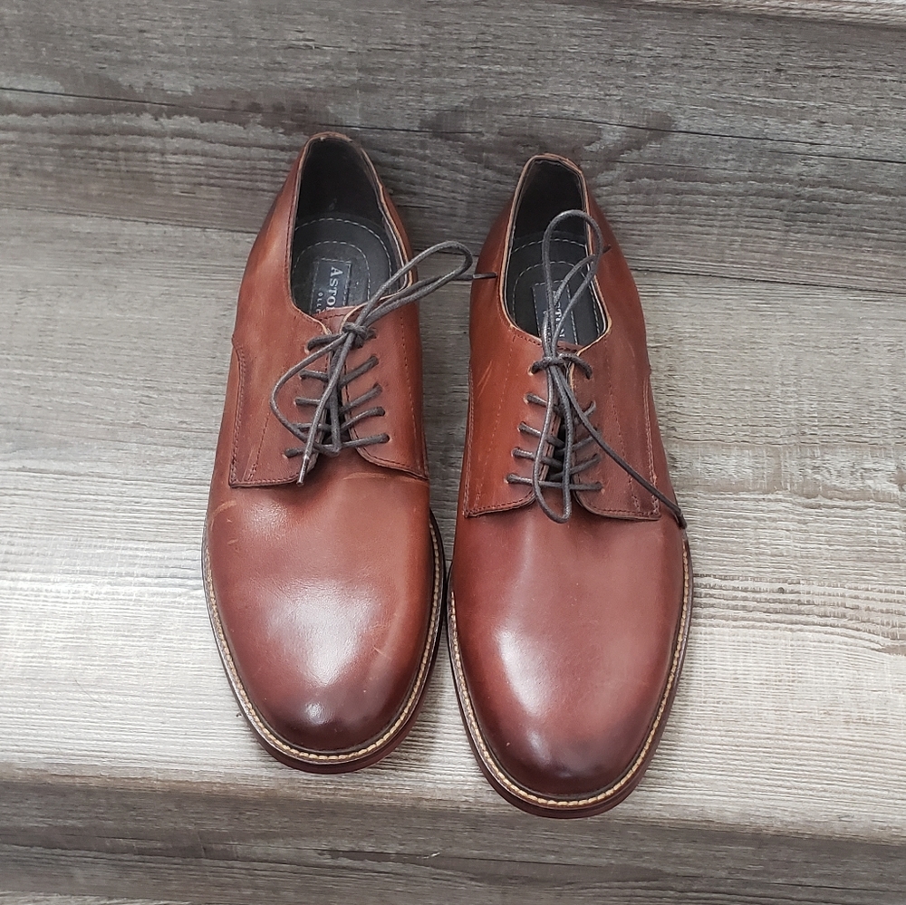 Men's Ashton Grey leather lace up shoes size 8 NWNT